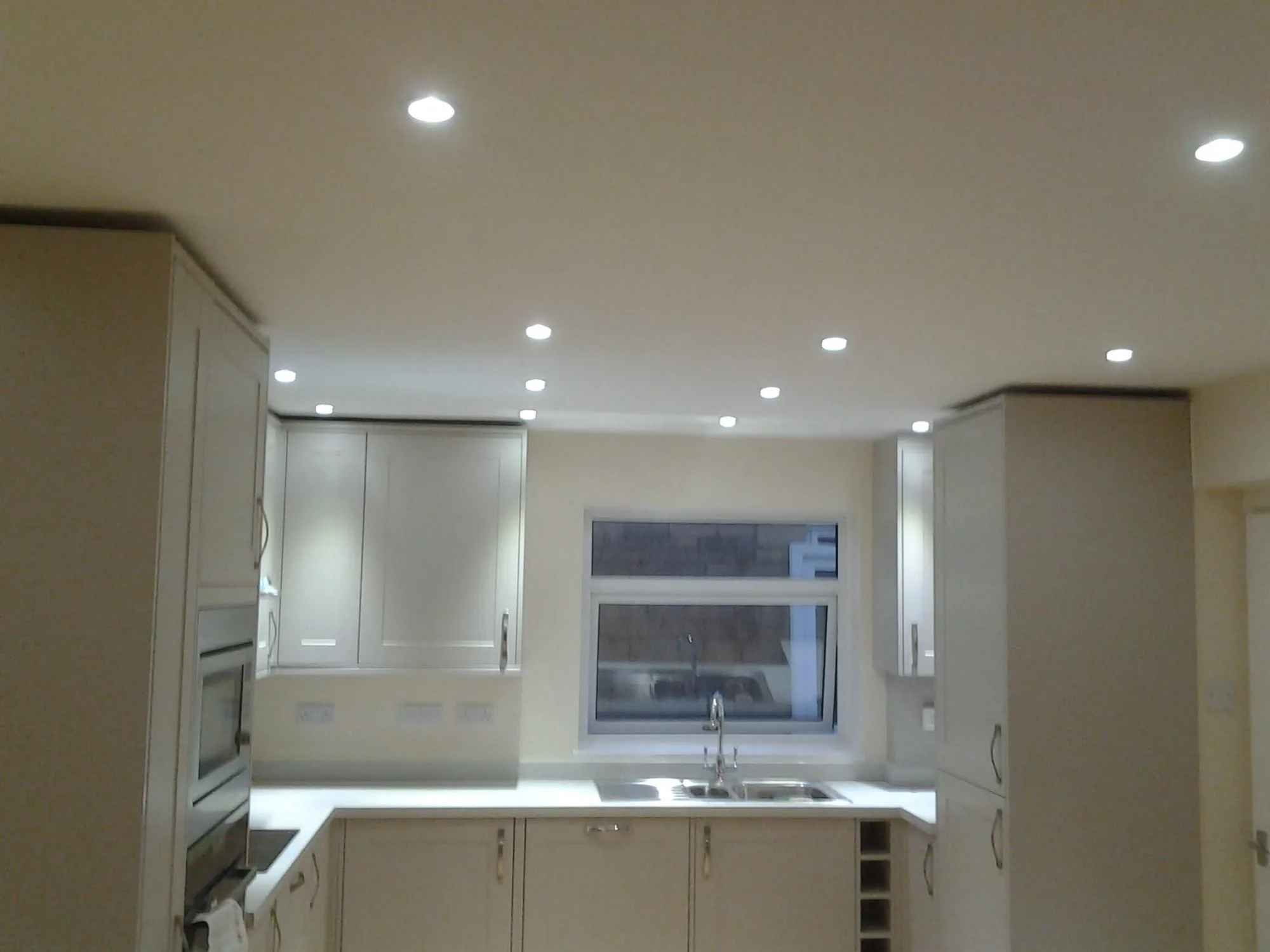 Worktop fitting and jointing