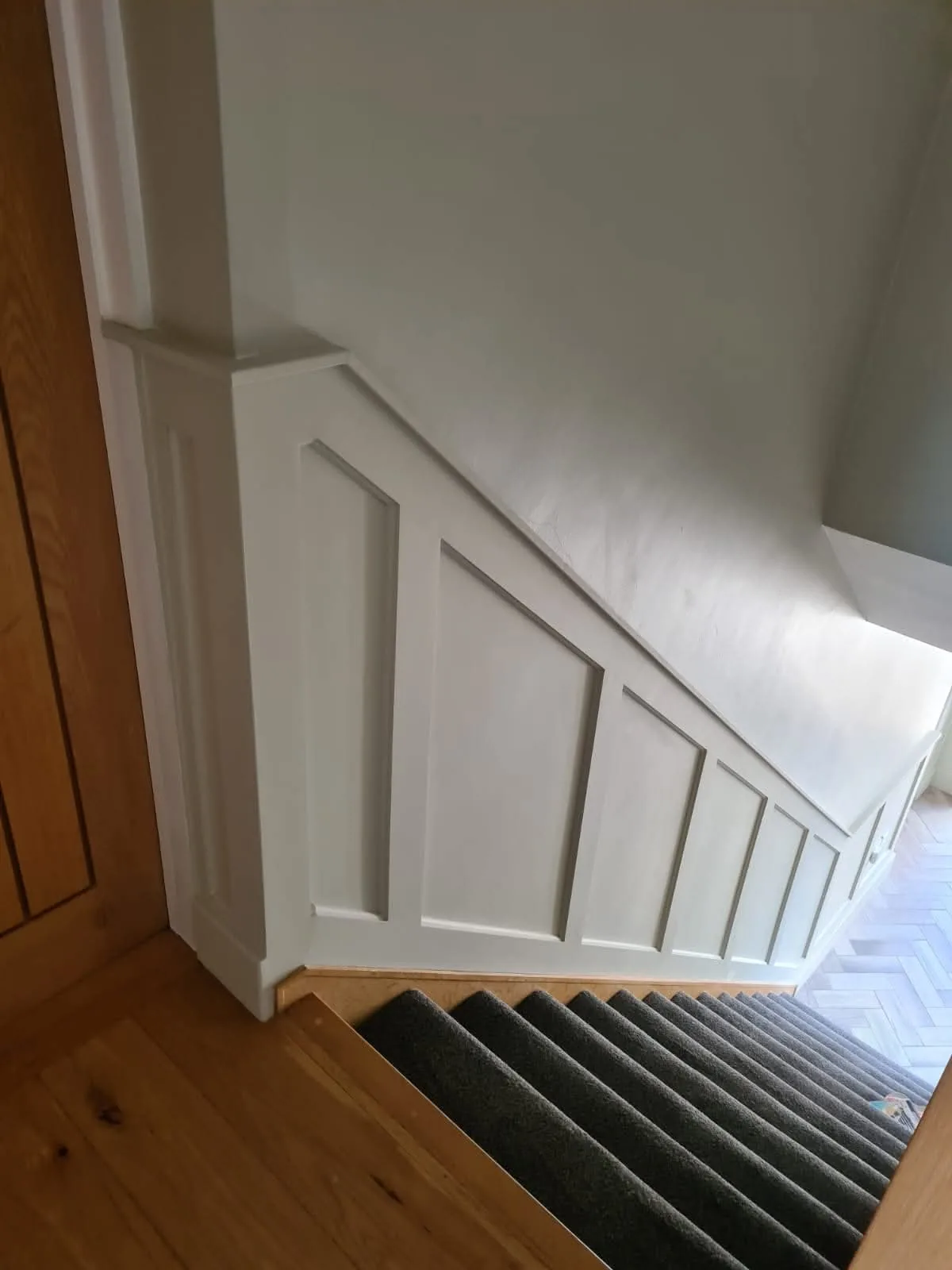 Shaker style wall panelling